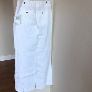 Michael Kors. White light weight wide leg pants.